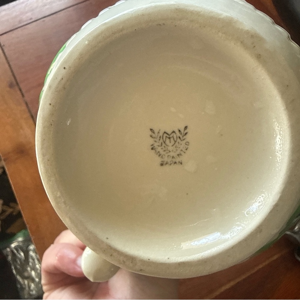 Vintage Earthenware Pitcher. Flower Pattern. Japan. Early to Mid 1800's. - Picture 7 of 9